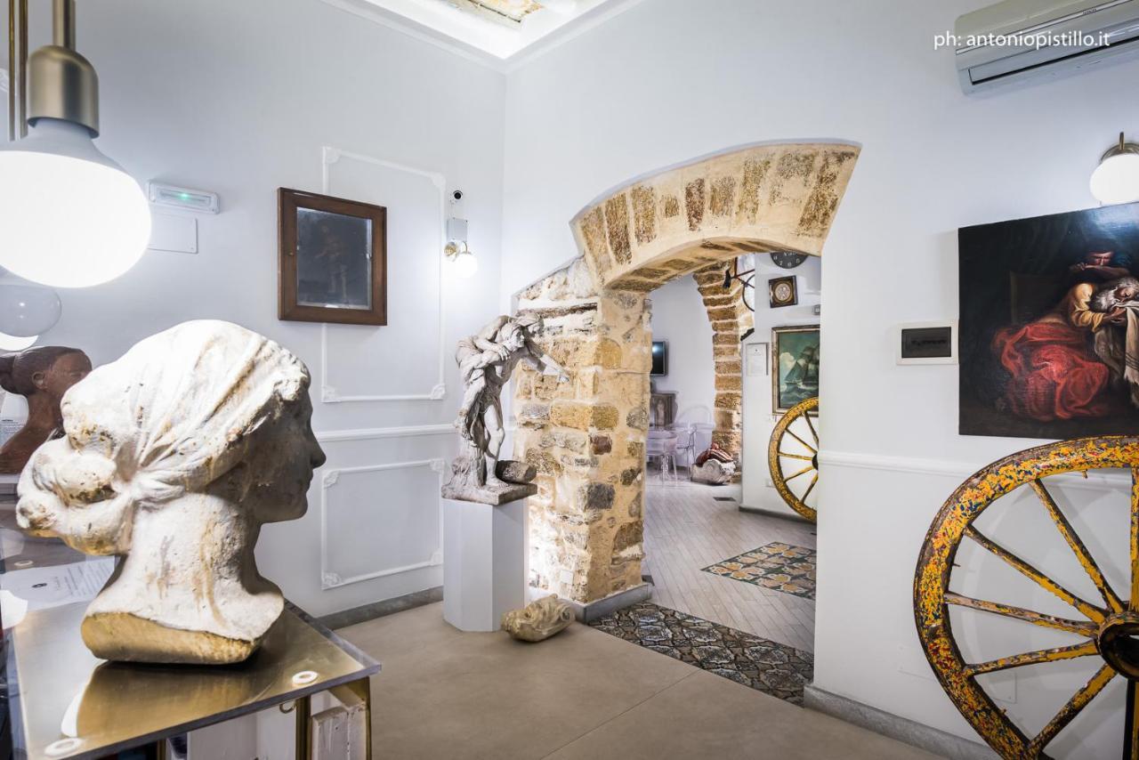 Porta Di Castro Boutique Hotel ปาแลร์โม ภายนอก รูปภาพ